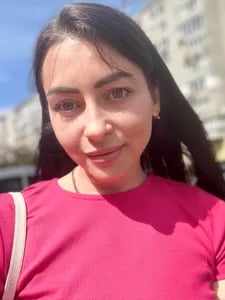 6livesex.com cherry001 profile on OnlyFans in ukraine category