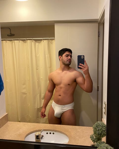 6livesex.com jahp1998 profile on OnlyFans in peru category