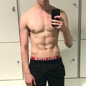 6livesex.com monstertwink profile on OnlyFans in gay category