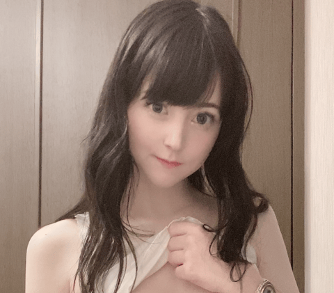 6livesex.com venusangelic profile on OnlyFans in japan category