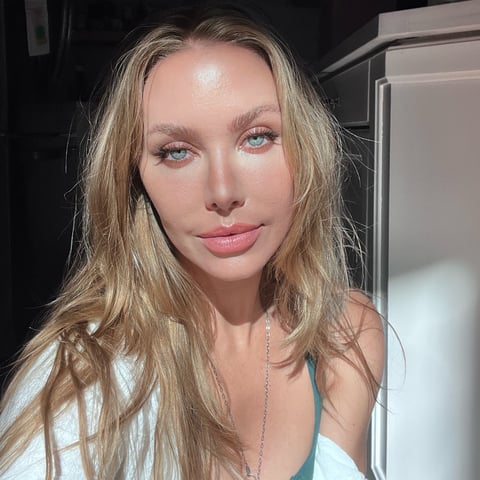 6livesex.com xnicoleanistonx profile on OnlyFans in united-states category